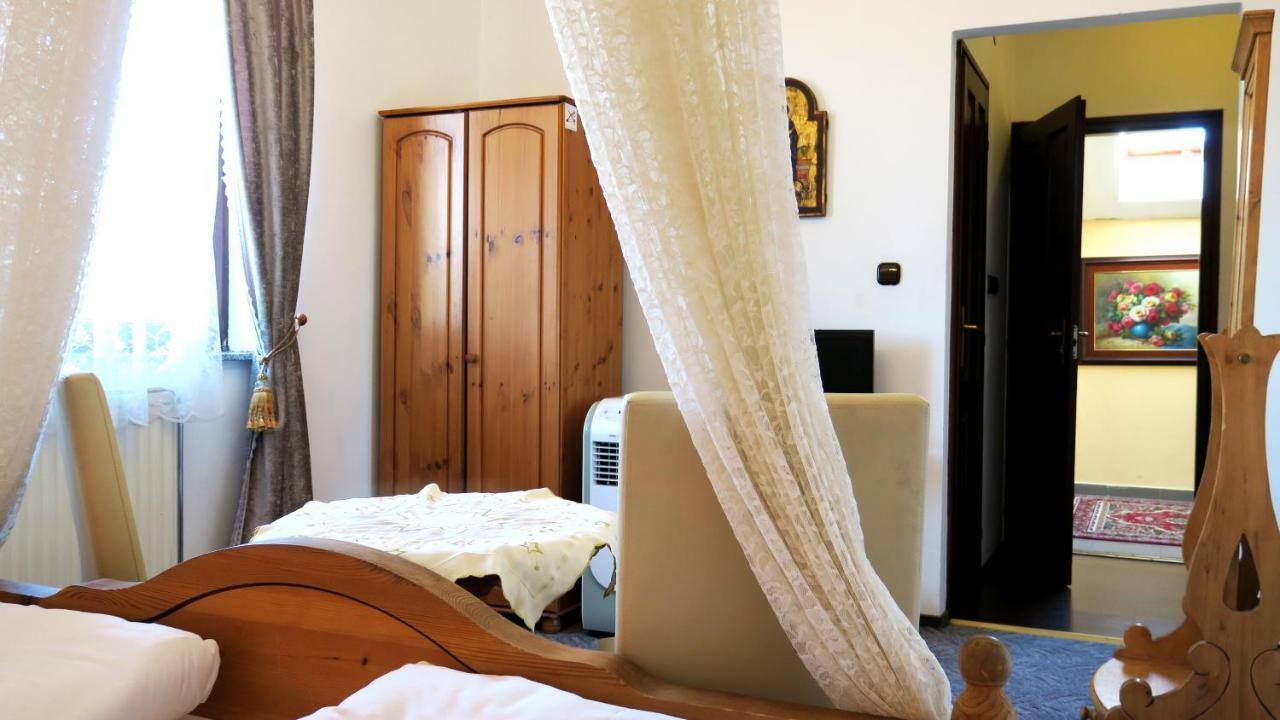 Hotel Romantik - Budapest — Photos 2